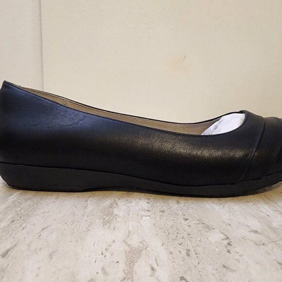 Cliffs by White Mountain Women Black Burnished Smooth 10W - A031 - Picture 6 of 11